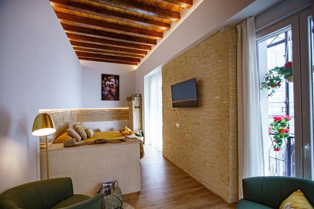 Mini In The Heart Of For Exclusive Usage Holiday home *