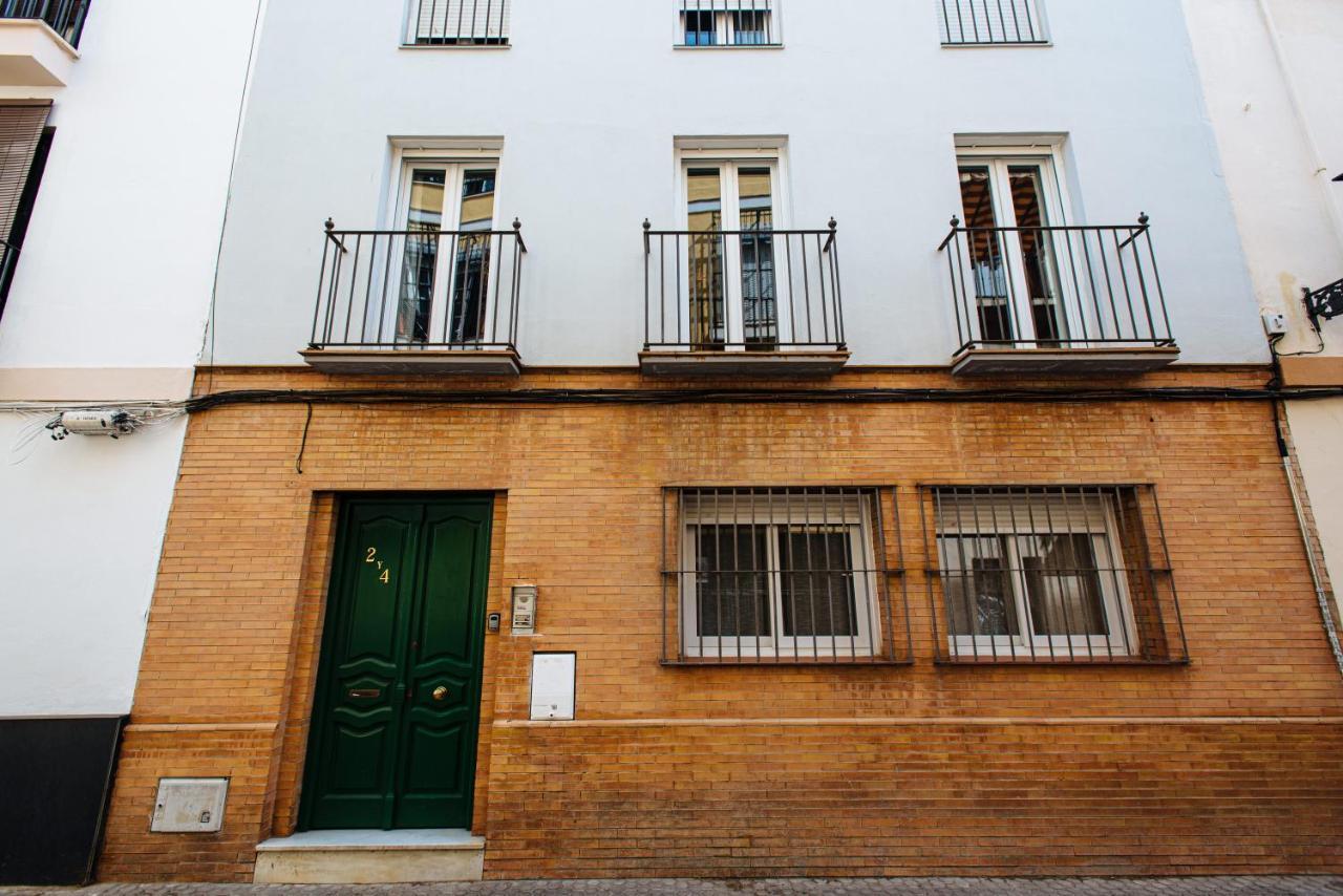 Guadalquivir Terrace * Seville