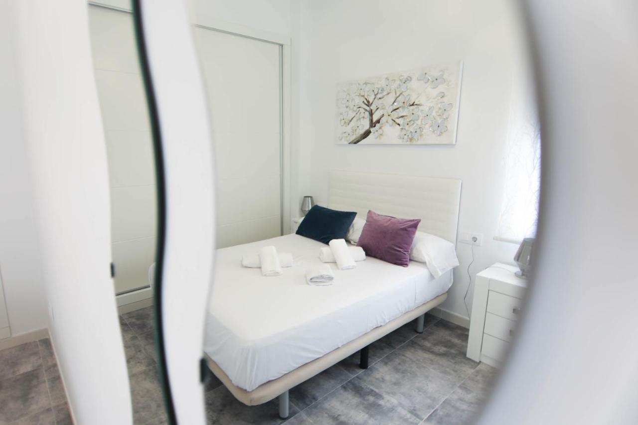 Rentalsevilla De 3 En Triana Sevilla