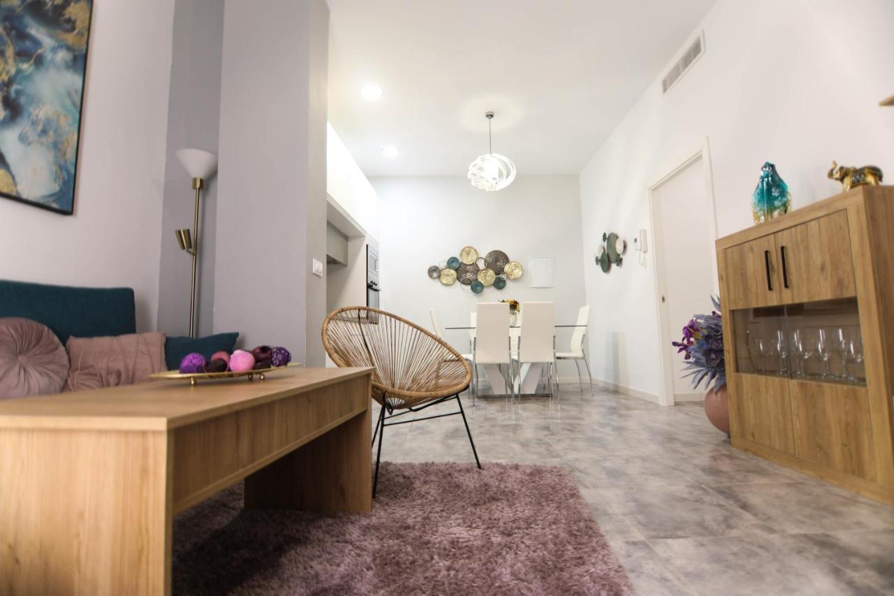 Apartamento Rentalsevilla De 3 En Triana Sevilla