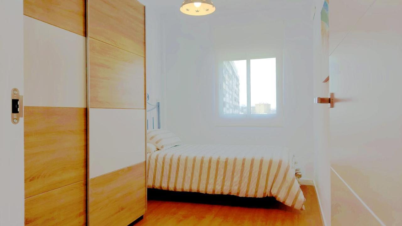 Nuevo 3 Y Vista A La Giralda Junto A Sanchez Pizjuan Apartamento