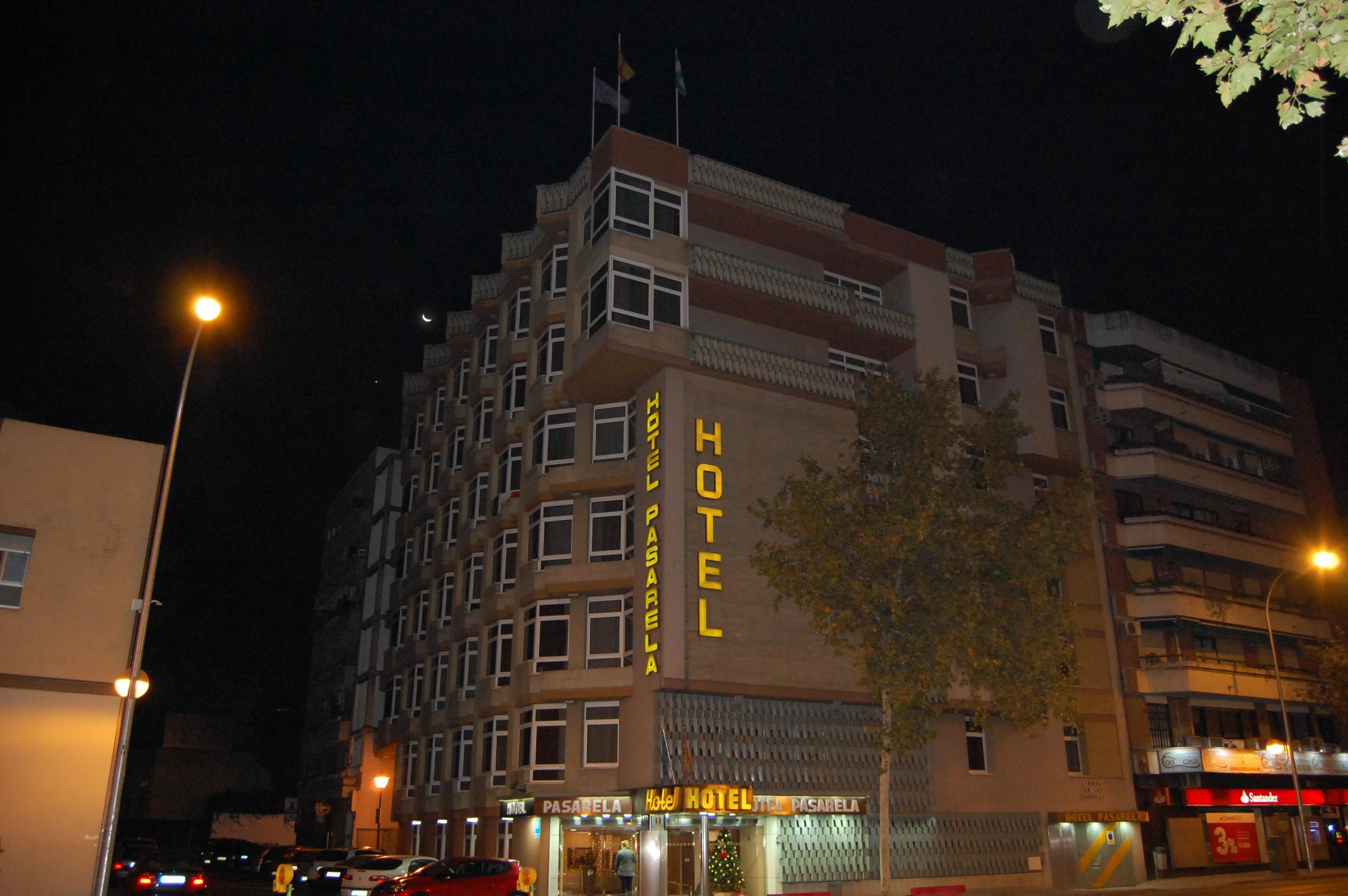 Hotel Pasarela Sevilla