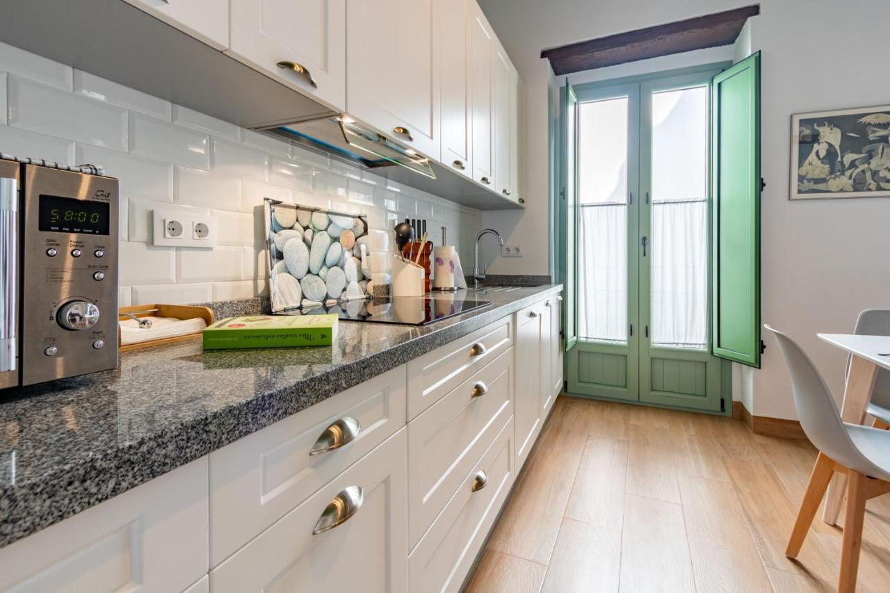 Charming At La Alameda Center By Ocityzen Apartment