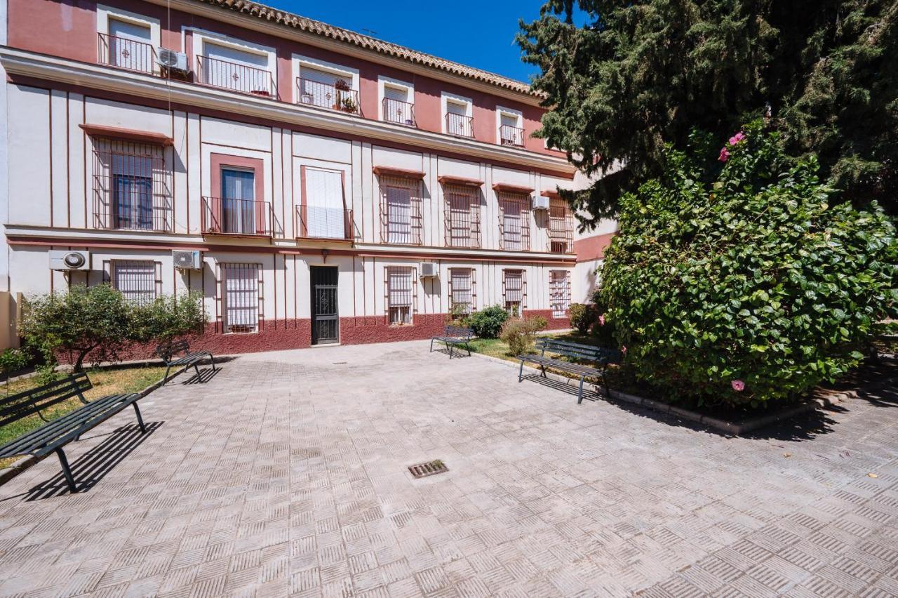 Sevillano Apto En Centro Cerca De Santa Justa Sevilla