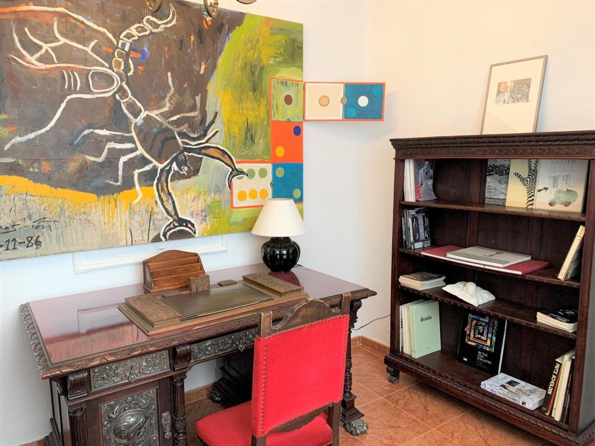 Wide And Traditional- 2bd 1bth- Gavidia Apartment