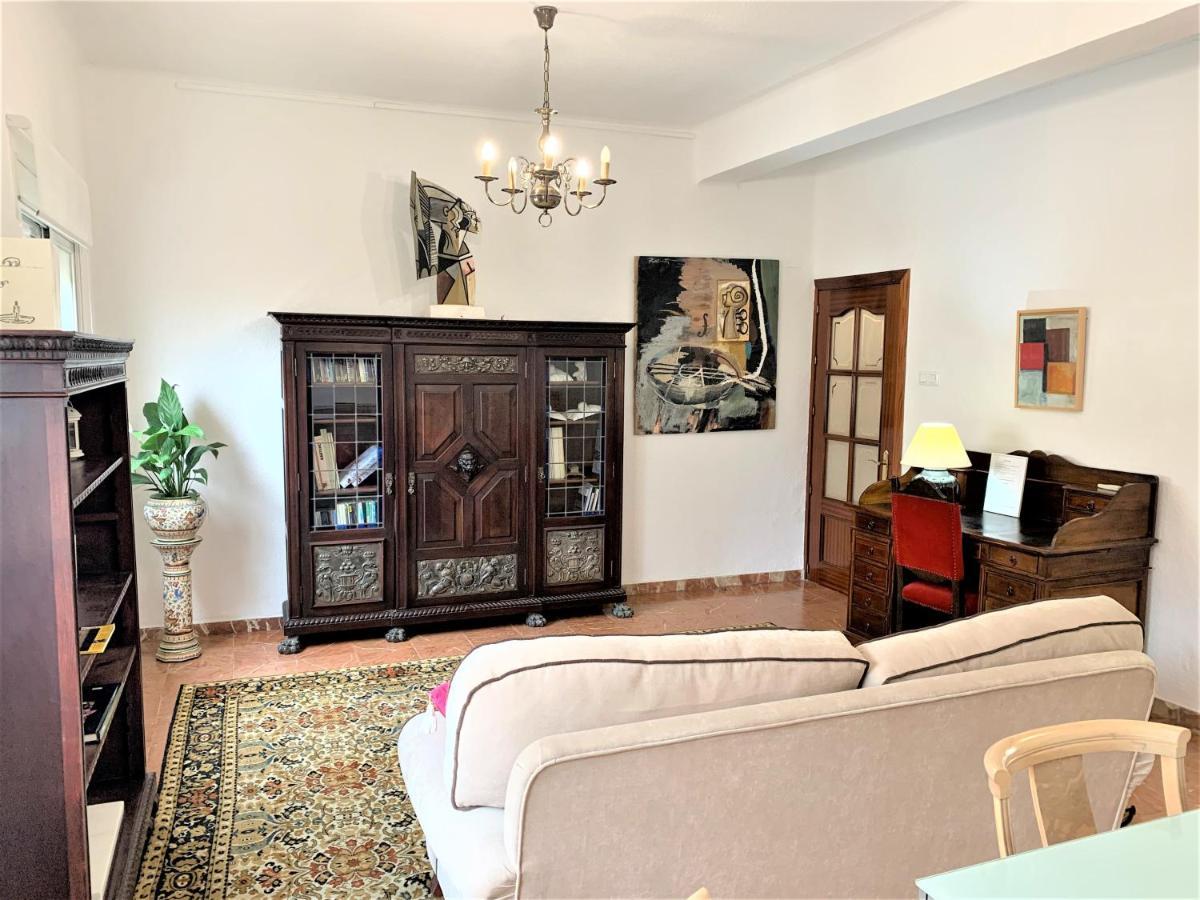 Wide And Traditional- 2bd 1bth- Gavidia Apartment Seville