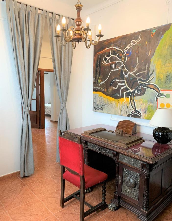 Wide And Traditional- 2bd 1bth- Gavidia Seville