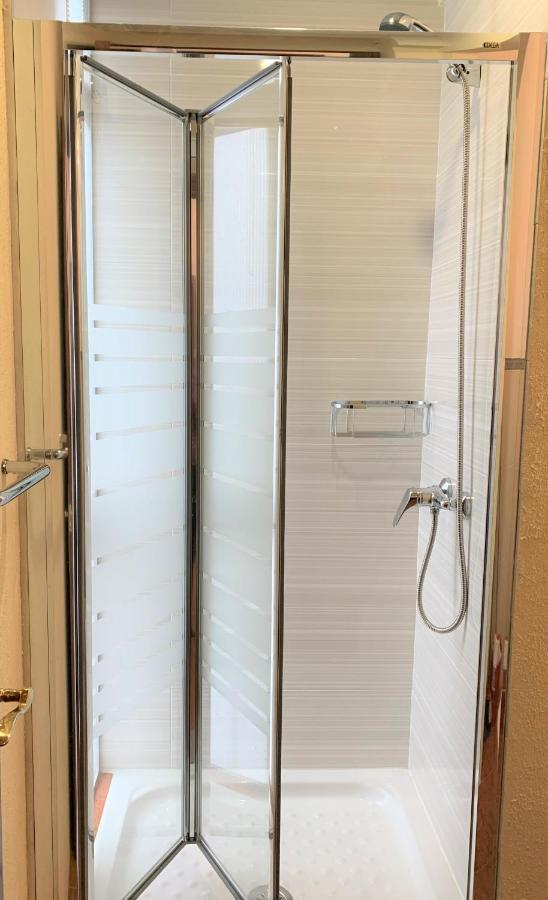 Wide And Traditional- 2bd 1bth- Gavidia Seville