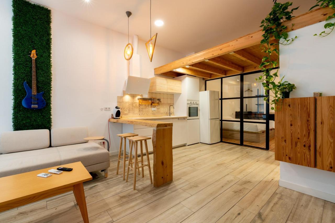 Apartamento Holi-rent Luis Montoto *
