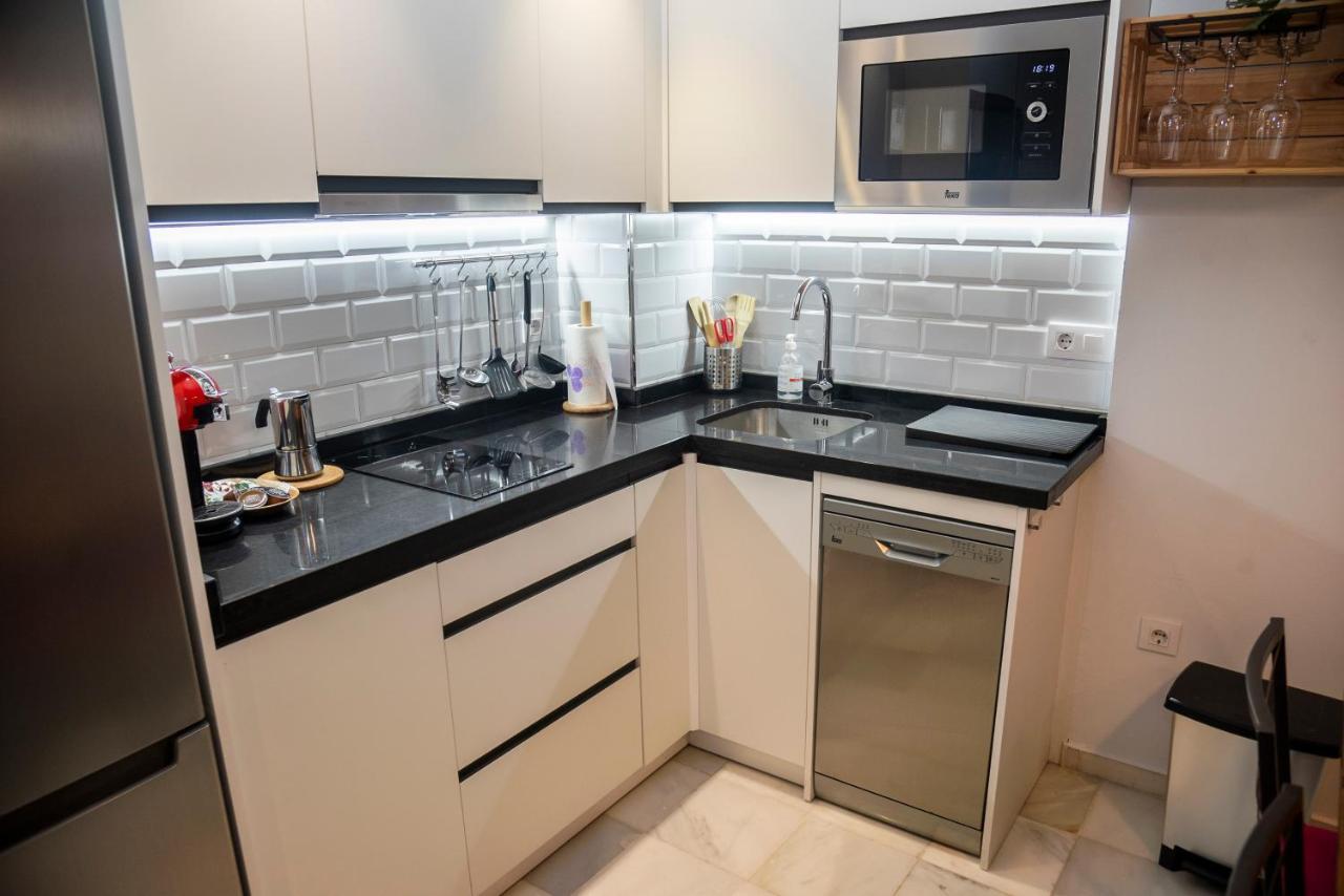 180 San Bernardo 4 * Seville