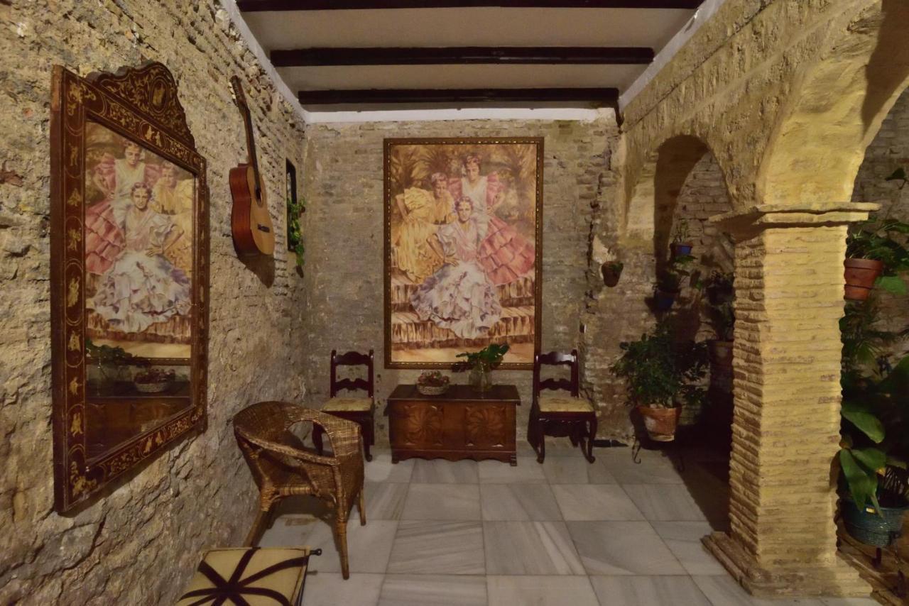 Casa Tenorio Barrio De Santa Cruz * Seville