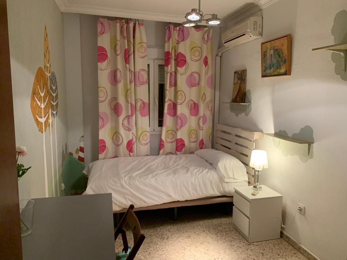 Piso Muralla Macarena Apartment