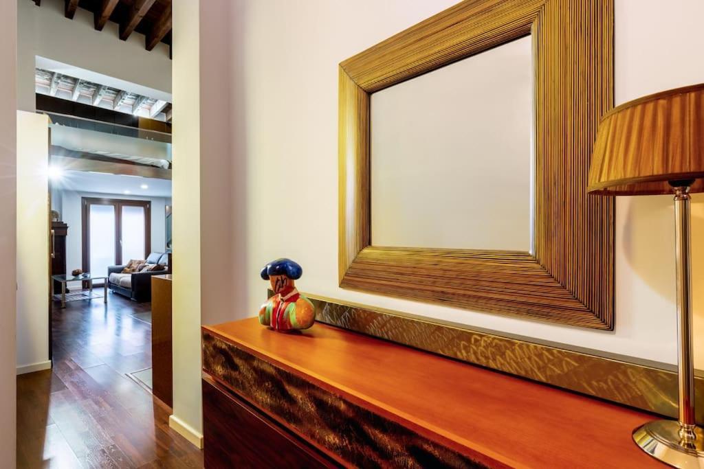 Fr26 Luxurious Apartment, 2 Minutes From Cathedral * Seville