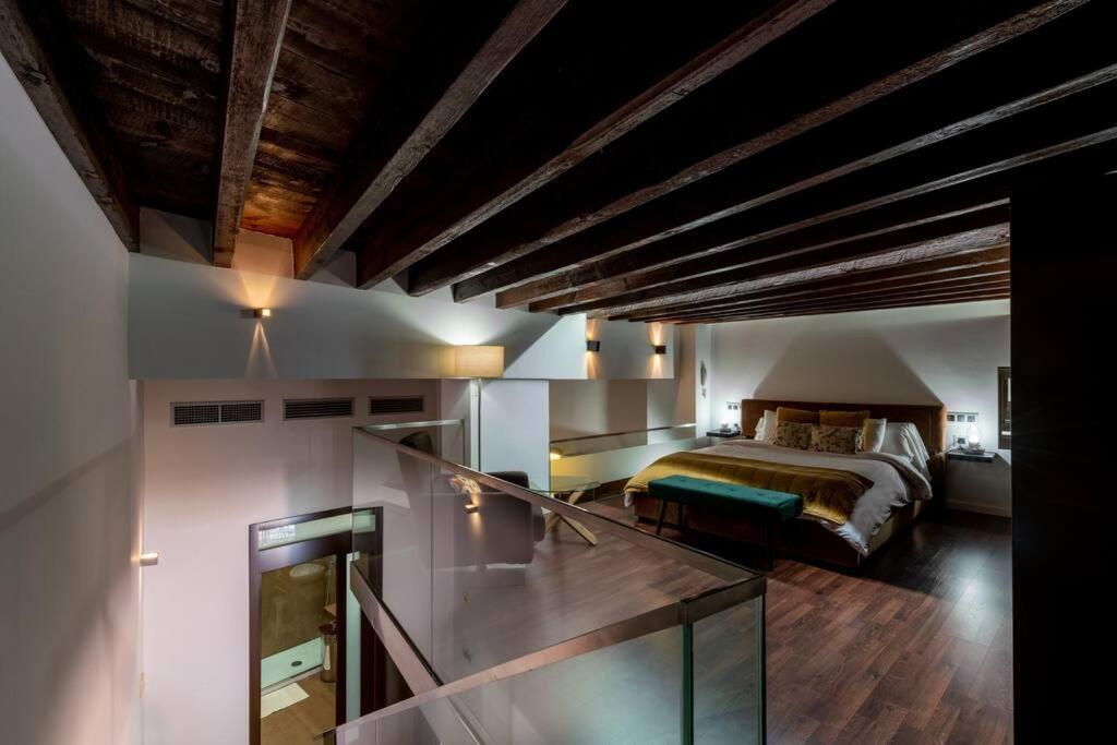 Apartment Fr26 Luxurious Apartment, 2 Minutes From Cathedral Seville