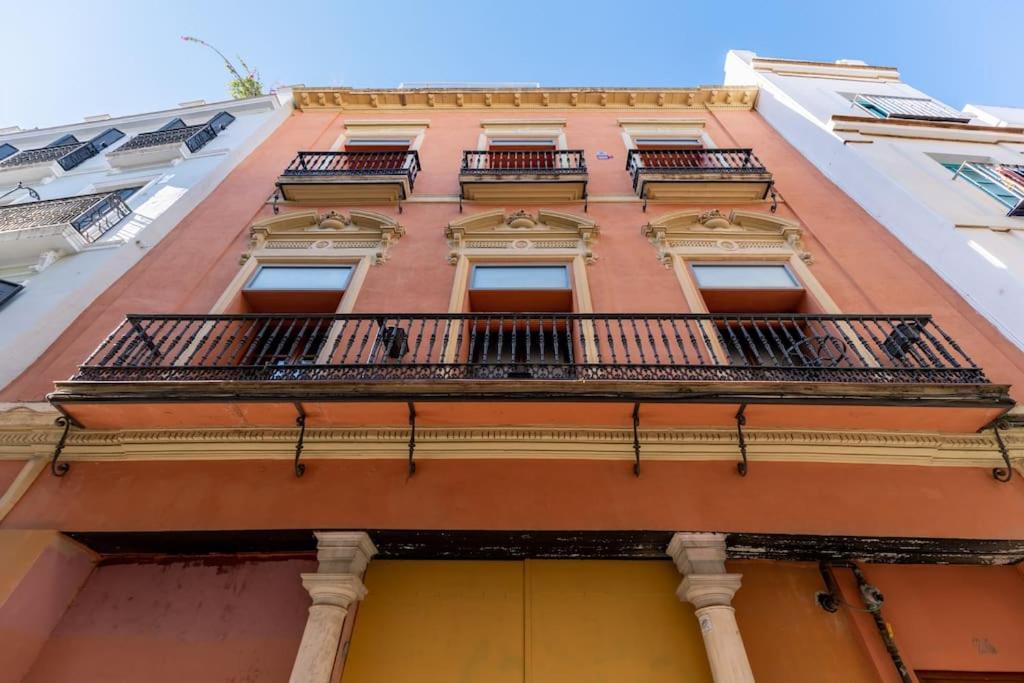 Fr26 Luxurious Apartment, 2 Minutes From Cathedral