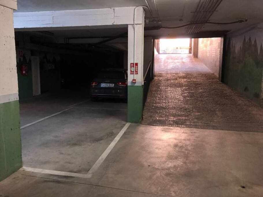 Atico San Bernardo Terraza Y Parking Incluido Apartment *