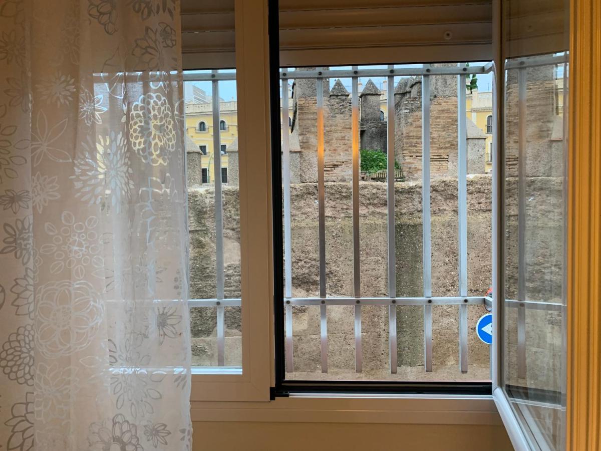 Piso Muralla Macarena Apartment