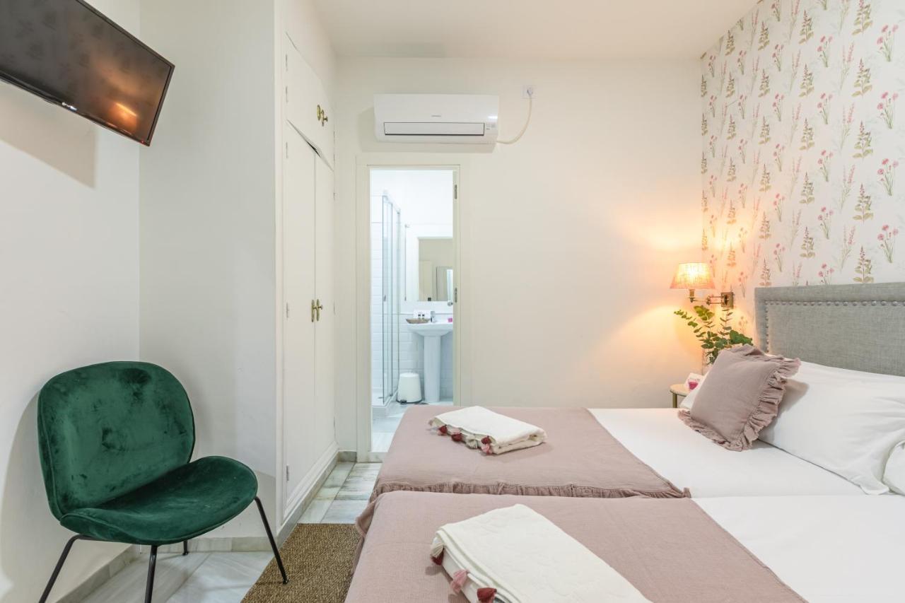 Inn Nuea Alameda