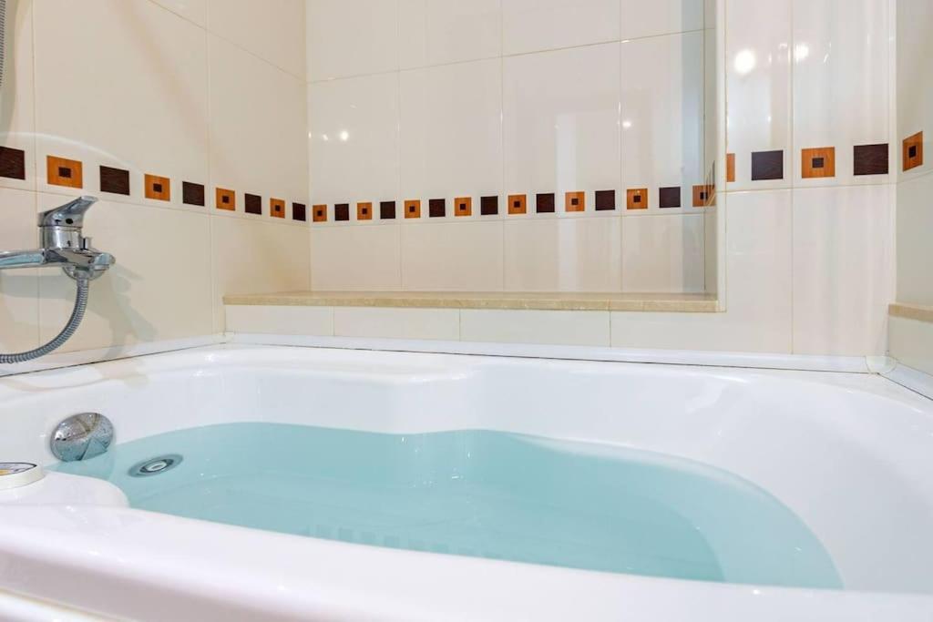 Jdcbi - Peaceful Lovely In Center Apartment Seville