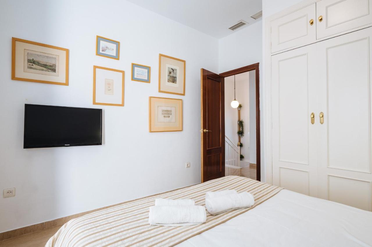 Holiday home Homeyseville-preciosa Casa Independiente Alfalfa, Parking Optional *