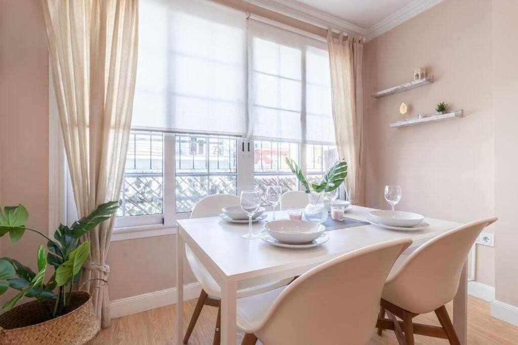 3 Apartamento En Estadio Sevilla 8 Plazas 3 Hab Y Metro Seville
