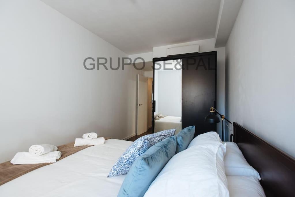 Cizq 2 Bedroom Center Cathedral And Alcazar Seville