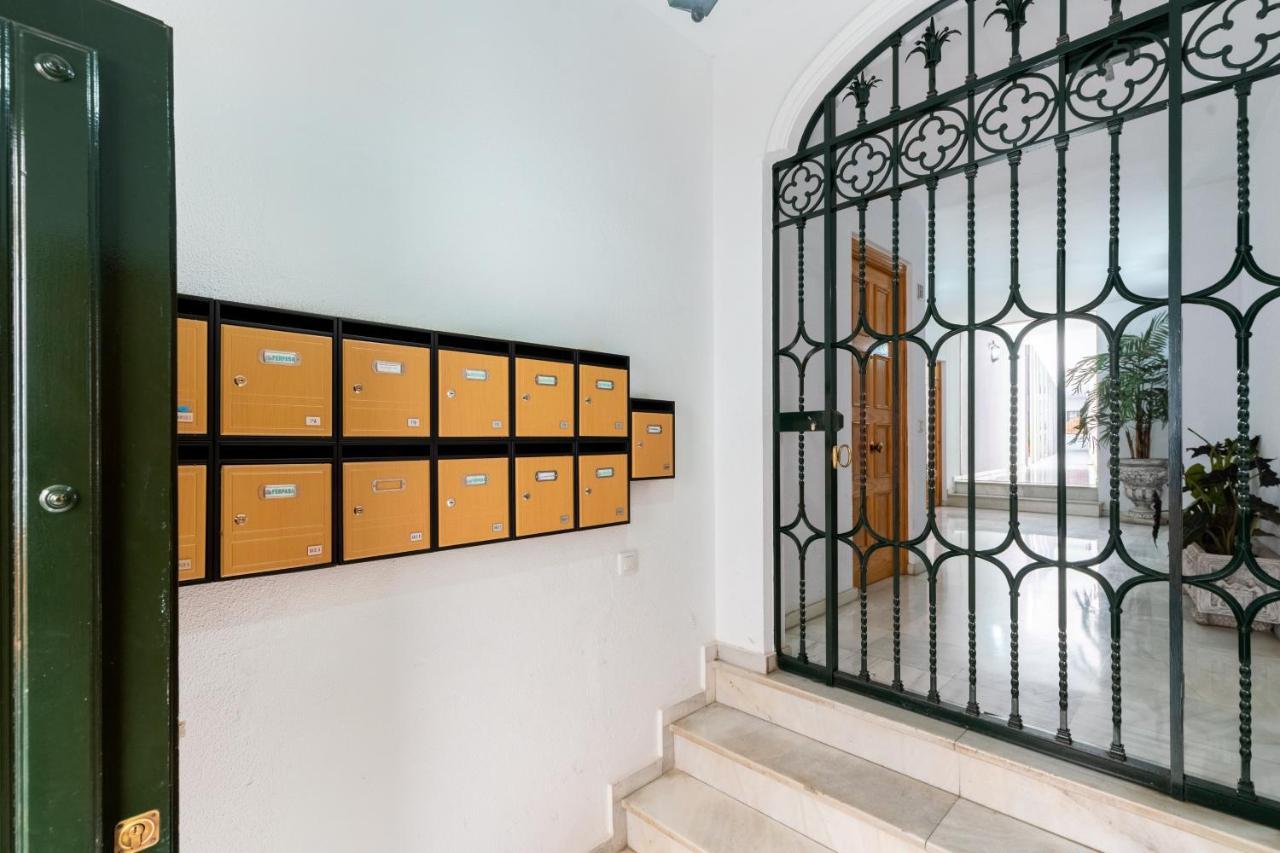 Con Garaje, Centro De Apartment