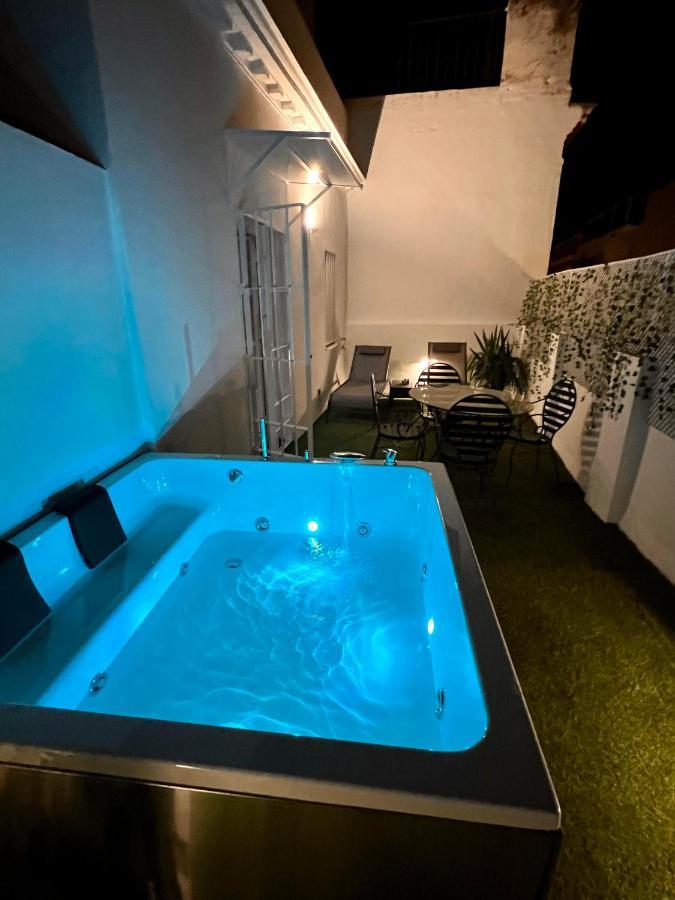 Downtown With Private Terrace & Jacuzzi * Seville