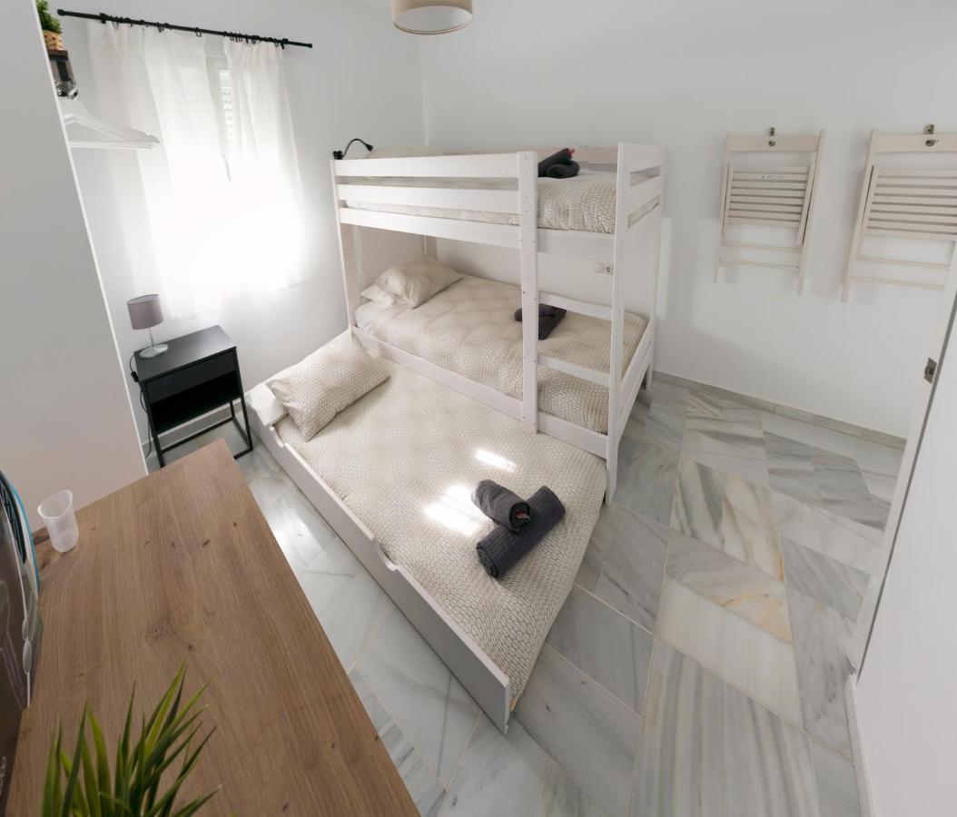 Downtown With Private Terrace & Jacuzzi Apartment *