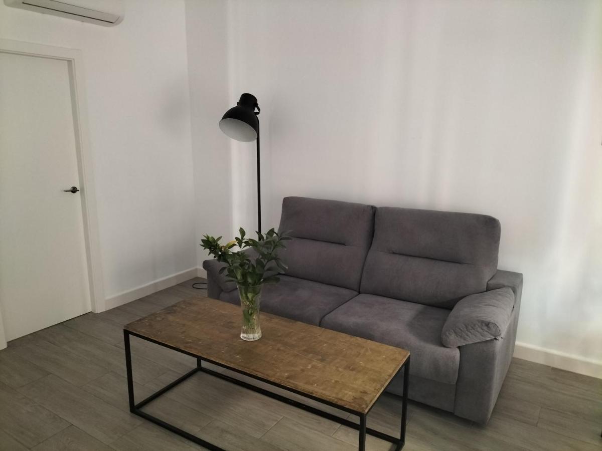 A Estrenar Centro, Trastamara 19 Seville