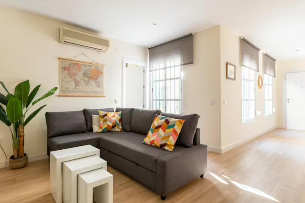 Apartment Azahar Metropol Parasol, Medium-sized Parking Gifted For Free *