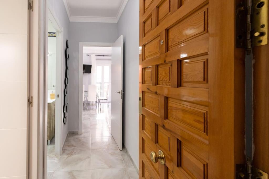 Apartamento Centro - Zona Arenal Apartment *