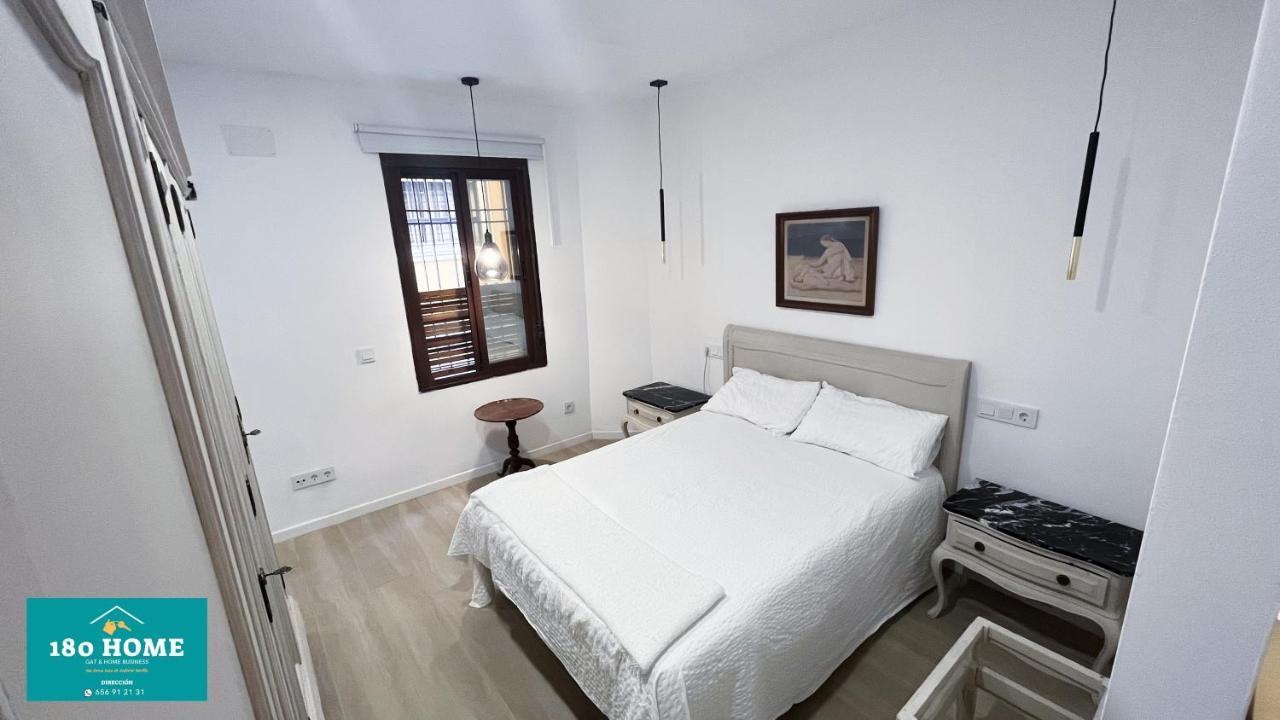 180 Luxury Redes Apartment *