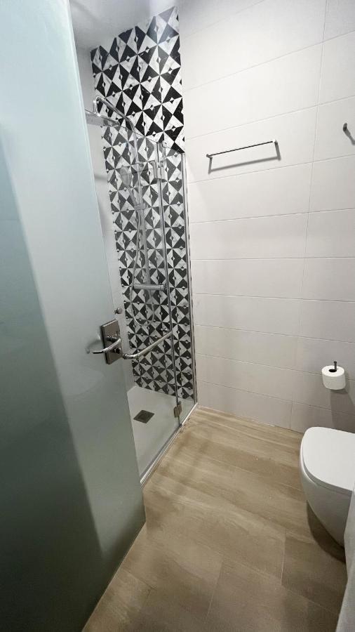 180 Luxury Redes Seville