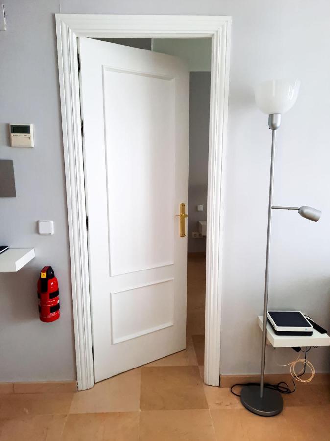 Torre Triana, Parking Free Gratis! Seville