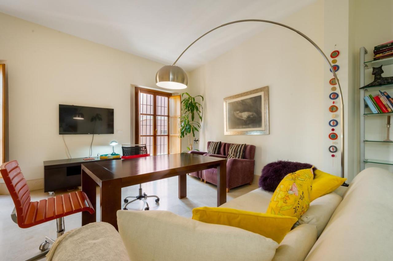 Large And Practic - 3bd 2bth- Arenal Sevilla
