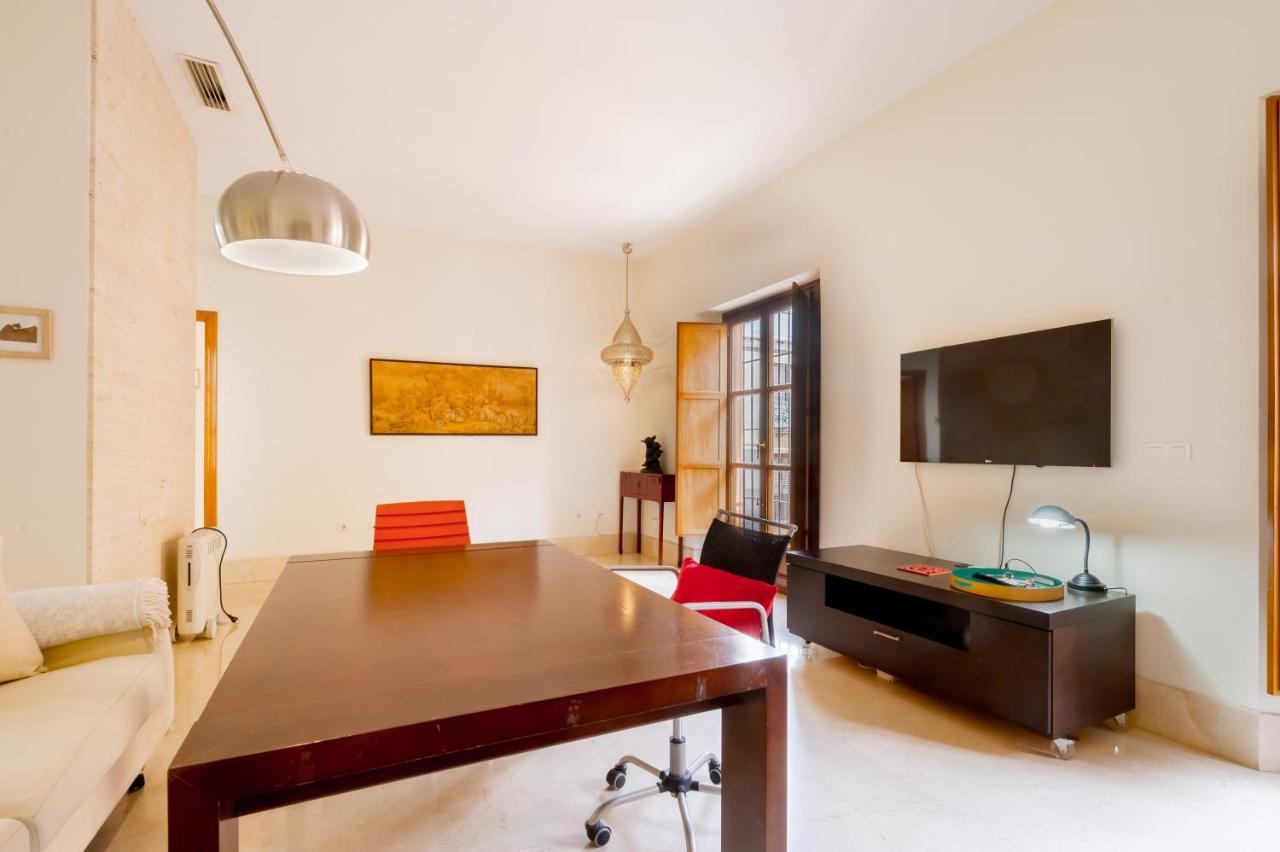Large And Practic - 3bd 2bth- Arenal Sevilla