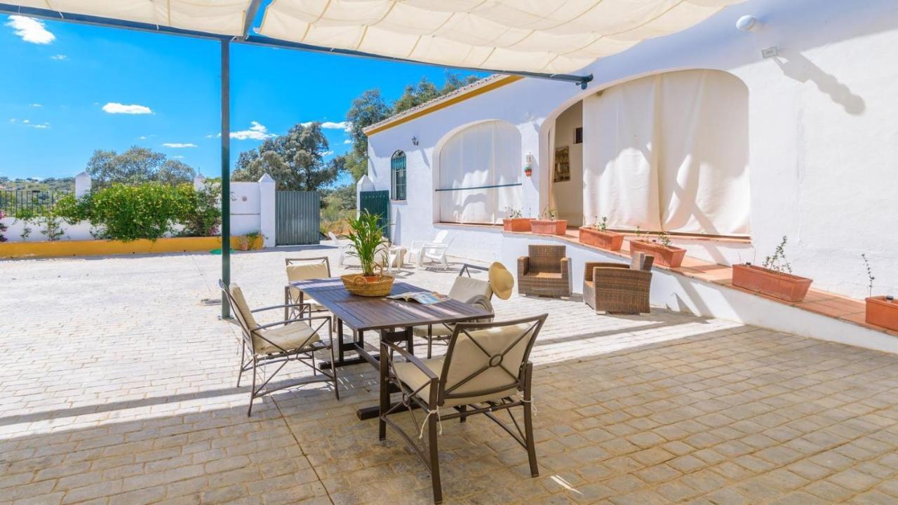 Finca Rural Gorriones El Castillo De Guardas By Ruralidays Seville