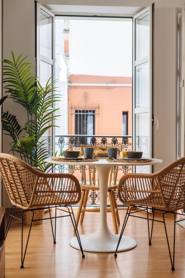 Hostly Rivero 2a Center Loft-fibre-communal Terrace-parking Optional-cless Apartment