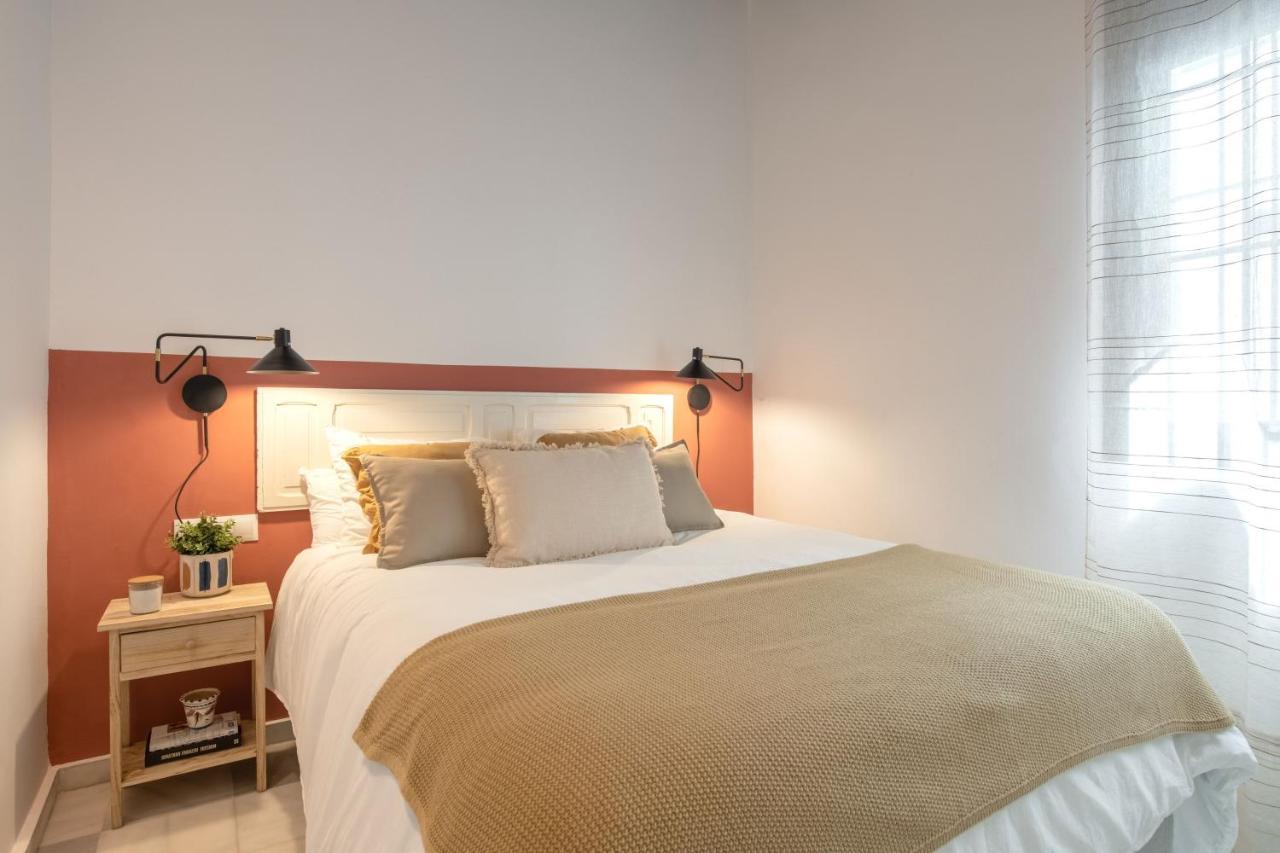 Home2book Amelia's Pottery, Triana Apartment Seville