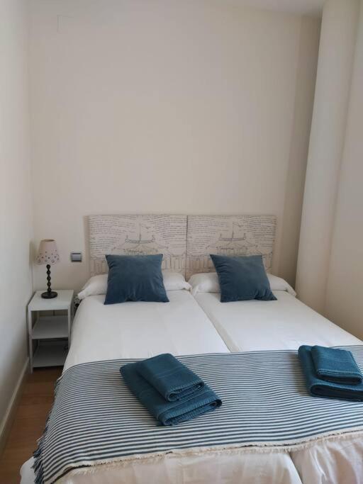 Penthouse Near Cathedral Private Rooftop Private Parking Apartment Seville