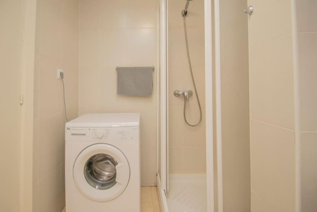 Bonito Loft, ¡5 Min Del Centro! Seville