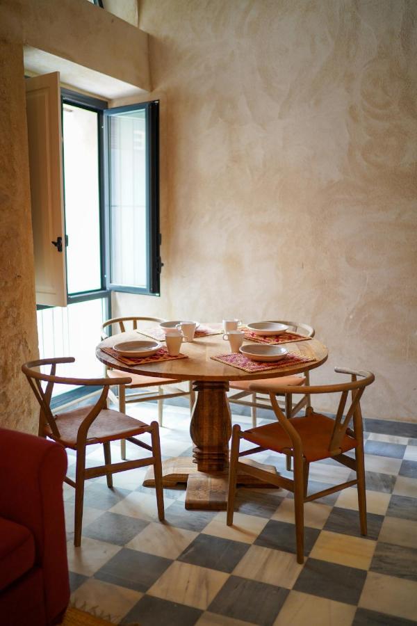 Fuente Cathedral Apartment