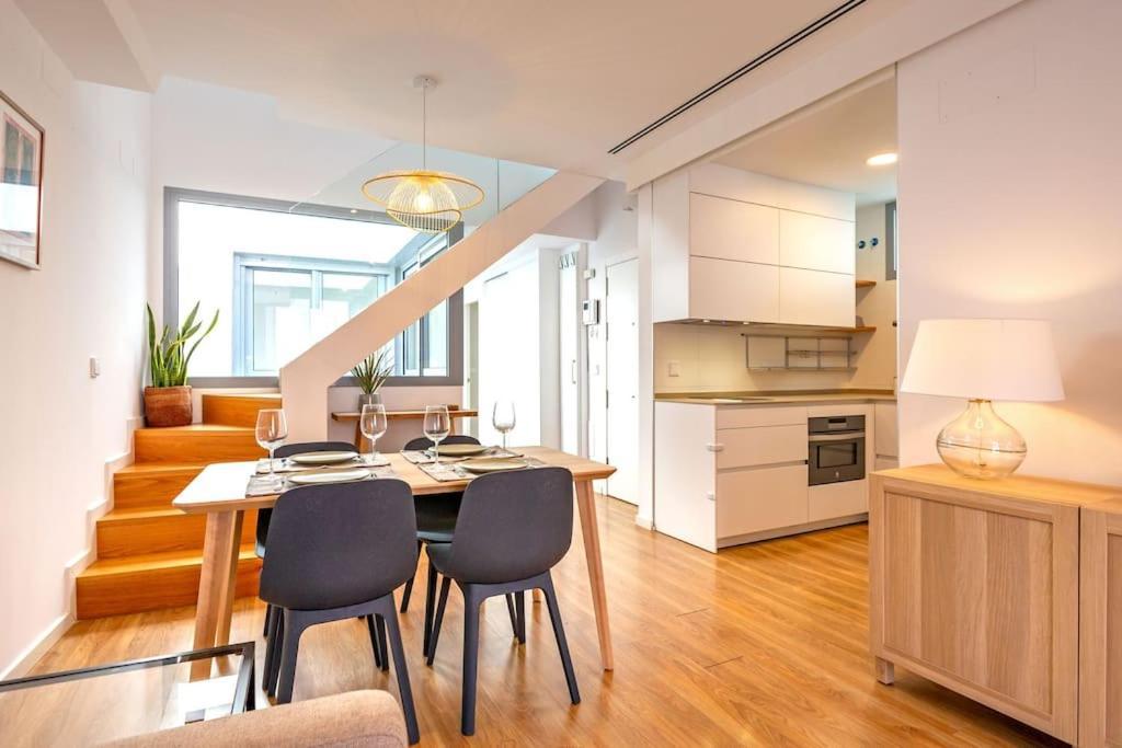 Armenta Deluxe Penthouse By Valcambre * Seville