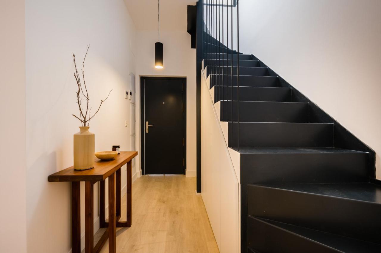 Apartment Stylish Designer Duplex-3Beds 2Baths-Puerta Carmona Centro Seville