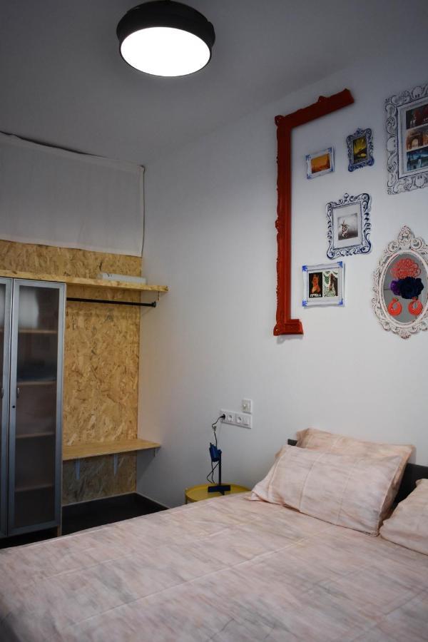 Urban Flat Apartment *