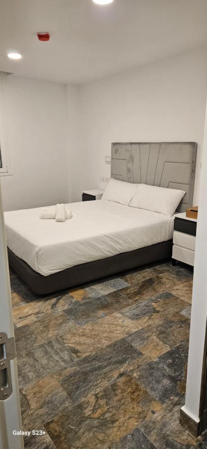 Nervion Guest house *
