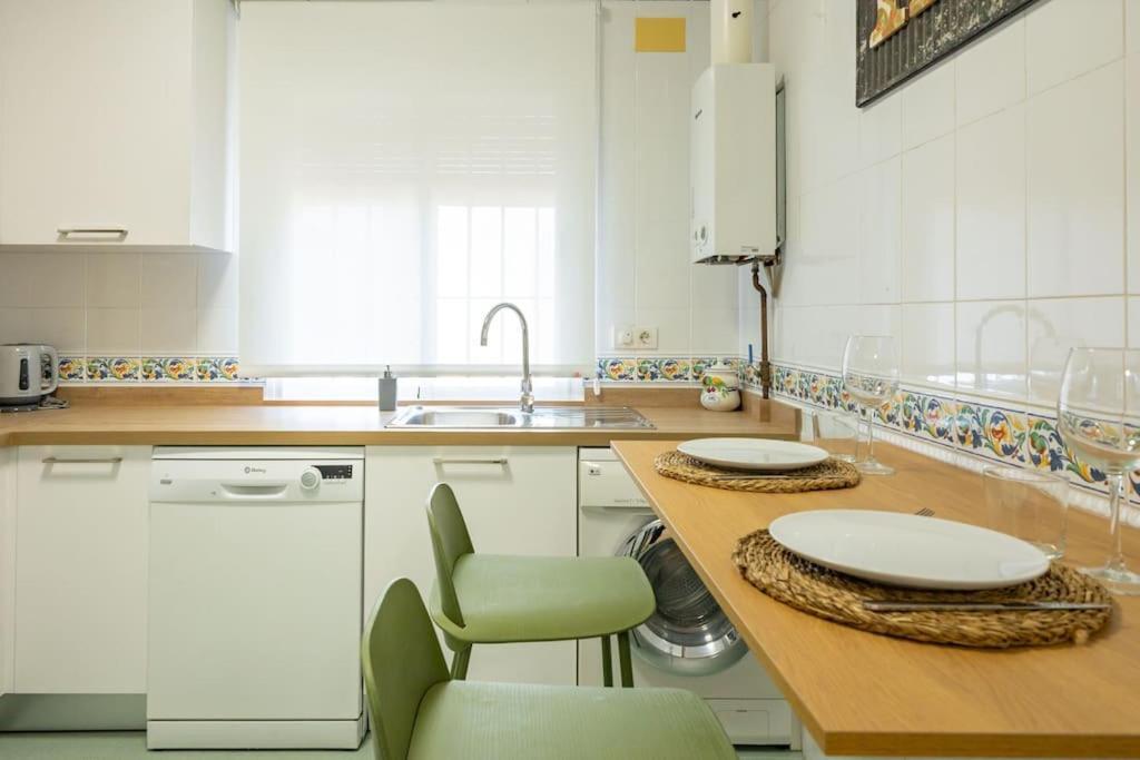 Triana Deluxe By Valcambre Apartment