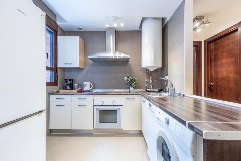 Ideal Casco Antiguo Sevilla, Goles Bajo Apartamento