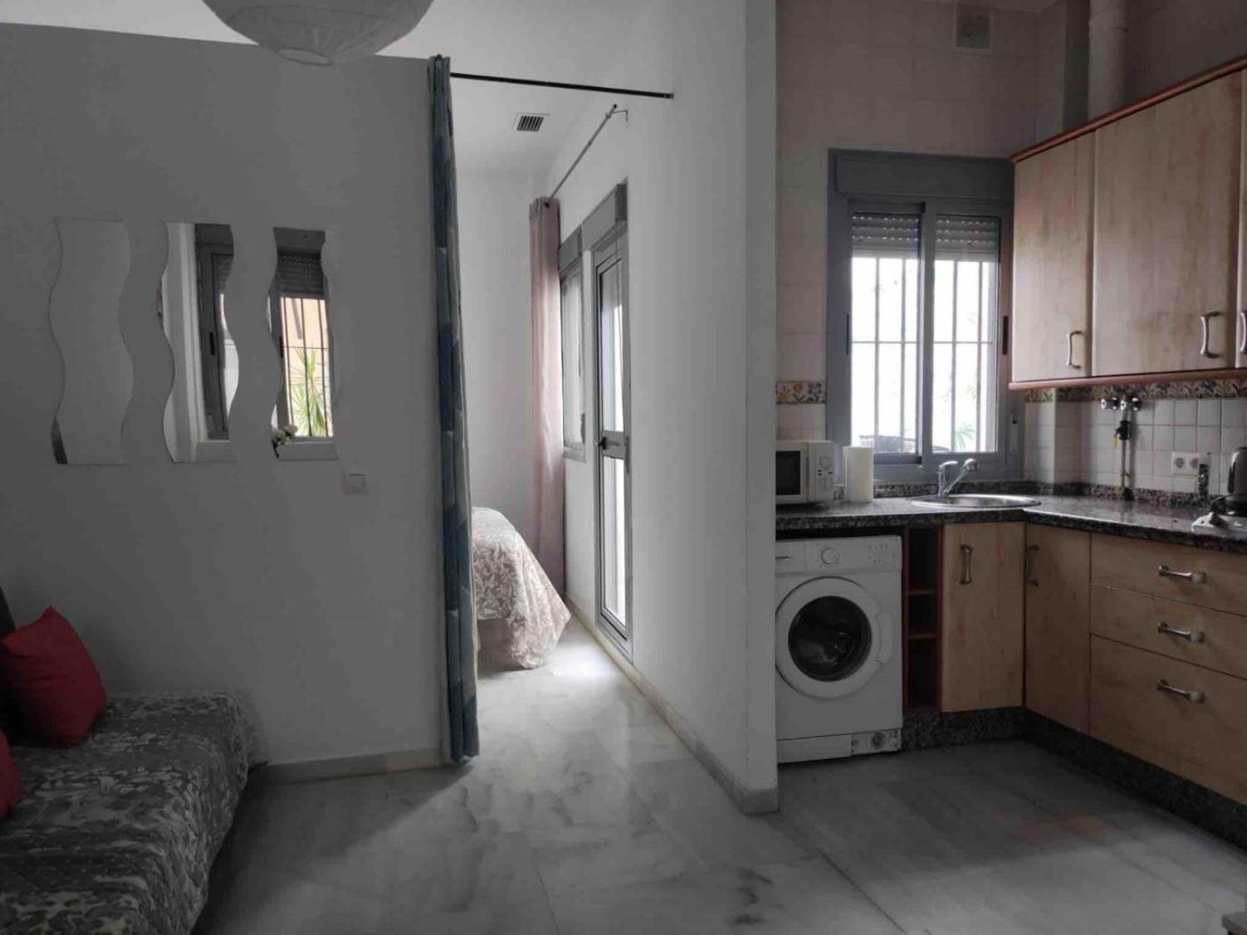 Apartment Puente Triana *